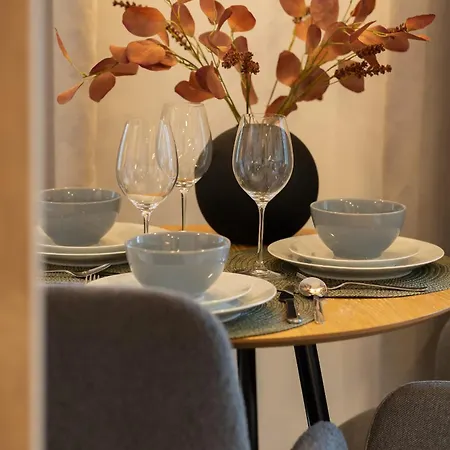 Luxury Mennica By Renters Prestige アパート