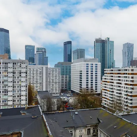 Luxury Mennica By Renters Prestige