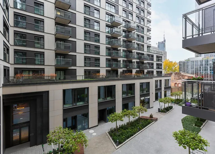 Luxury Mennica By Renters Prestige Apartment Warsaw