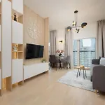 Luxury Mennica By Renters Prestige Lejlighed