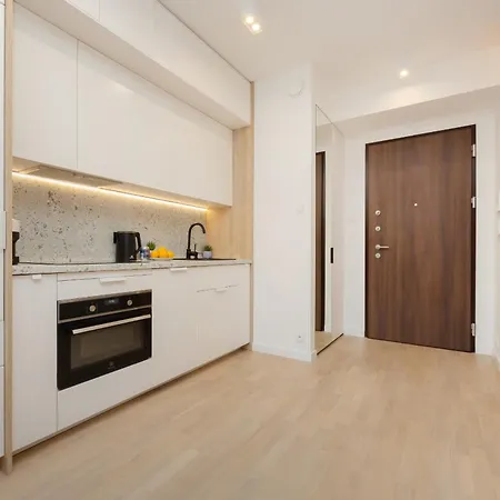 Luxury Mennica By Renters Prestige Lejlighed